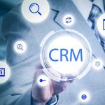 Prisées par les entreprises, le CRM requiert une expertise appropriée lors de leur implémentation.